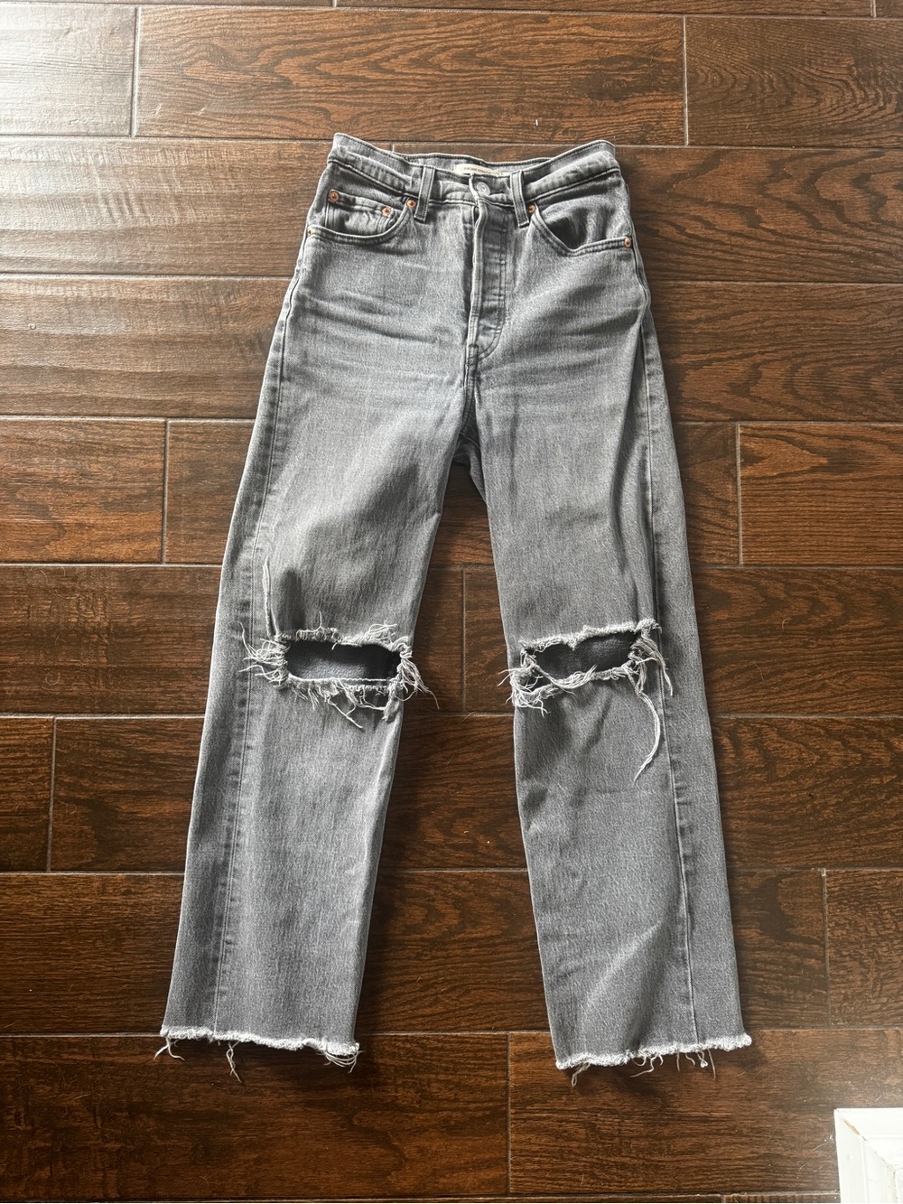Levi’s Ribcage Straight Jeans Women’s Size 24 Faded Black Distressed Knees